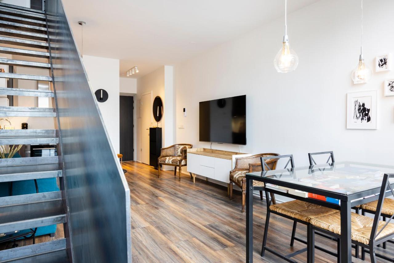 Loft-Style Duplex With Balcony In Downtown Reykjavik Apartment Exterior foto